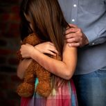 Homem abusou de cunhada menor enquanto cuidava da filha de 4 anos