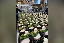 Cancelam casamento e oferecem dinheiro da boda para alimentar os mais necessitados