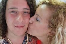 André Filipe e a mãe .jpg