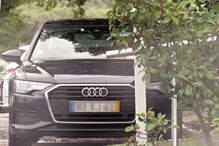 Carro de Alves Monteiro nas instalações da TVI em Queluz de Baixo 