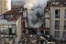 Prédio desaba após explosão no centro de Lisboa