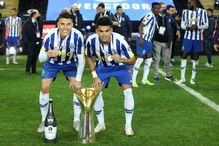 As imagens do FC Porto nos festejos da conquista da Supertaça	
