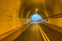 Túnel em São Vicente, Ponta Delgada, Madeira