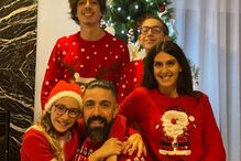 O alfaiate Paulo Batista com a família.jpg