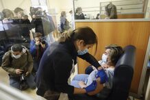 Início do plano de vacinação contra o Covid-19 no Hospital Curry Cabral