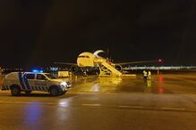 PSP auxilia e escolta distribuição da vacina da Covid-19 aos hospitais