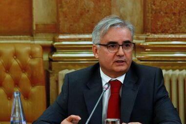 Pedro Camacho	