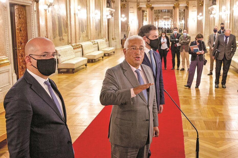 Imagem abertura - 37133211 copy.jpg (8037078) (Milenium)