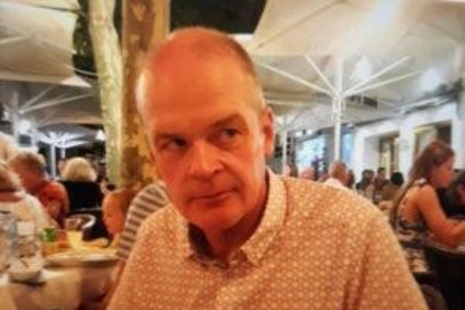 Nick Gunnell, de 55 anos, tornou-se mais uma das vítimas 'silenciosas' a quem o vírus ceifou a vida