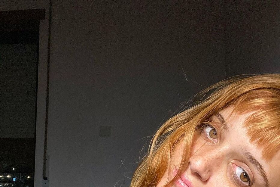 Carolina Deslandes .jpg