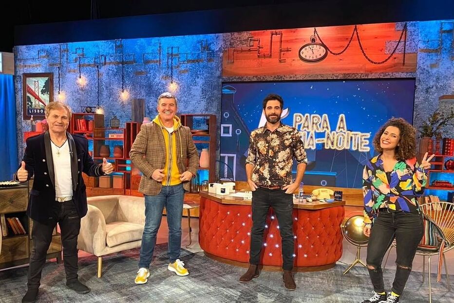 '5 Para A Meia Noite' .jpg