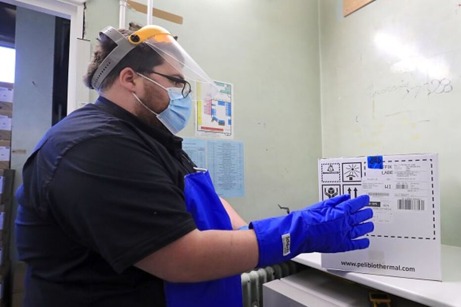 Hospital de Londres recebe as primeiras doses da vacina contra a Covid-19