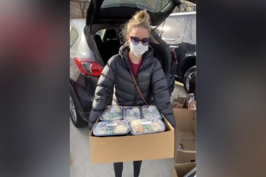 Cancelam casamento e oferecem dinheiro da boda para alimentar os mais necessitados