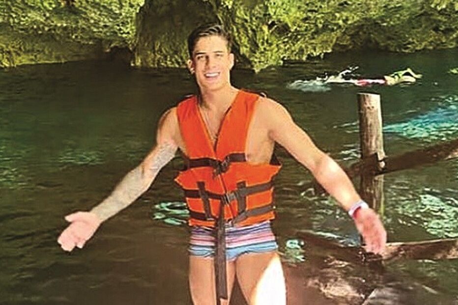 Tiago Ramos viajou a Cancún, no México, com a mãe do atleta