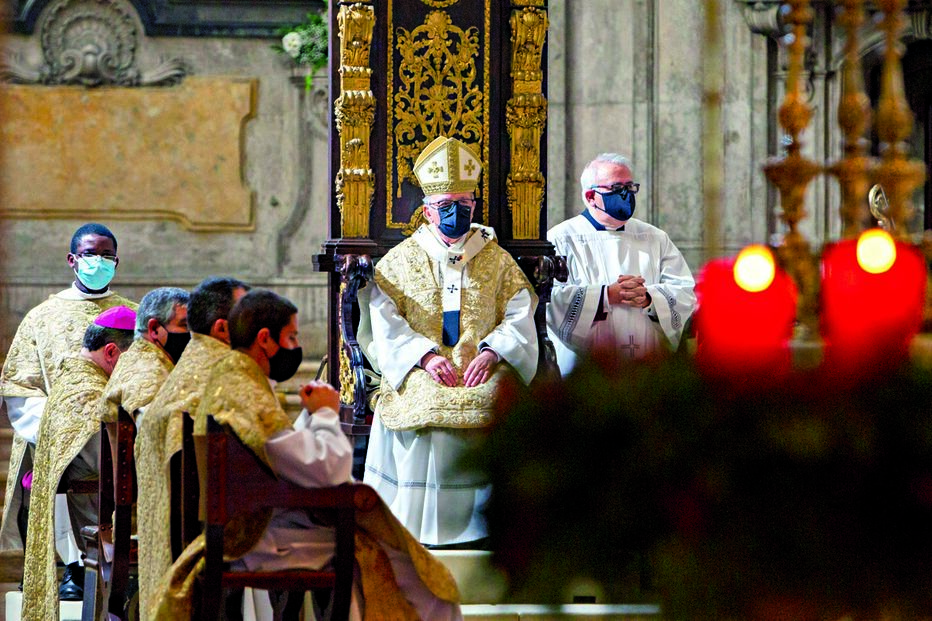 As cerimónias religiosas foram retomadas com as devidas precauções  