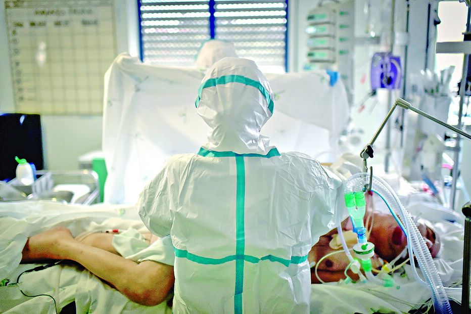 Nove meses após início da pandemia há 332 073 casos de Covid-19 em Portugal 