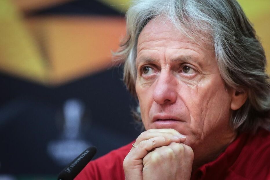 Jorge Jesus reconhece que o Benfica ainda não está a jogar o triplo
