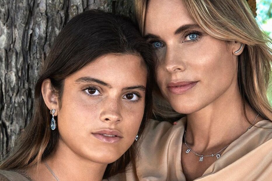 Helene Svedin e a filha mais nova .jpg