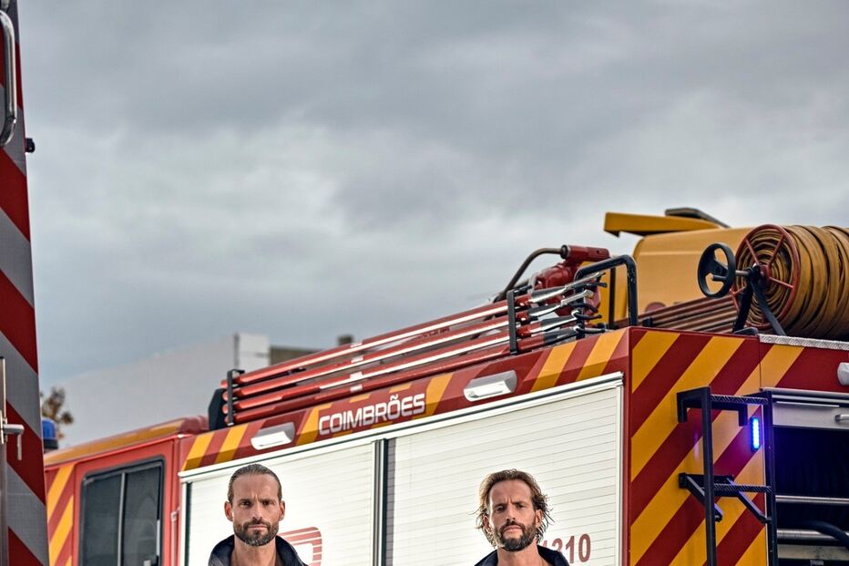 Irmãos Guedes participam em calendário solidário dos Bombeiros de Coimbrões