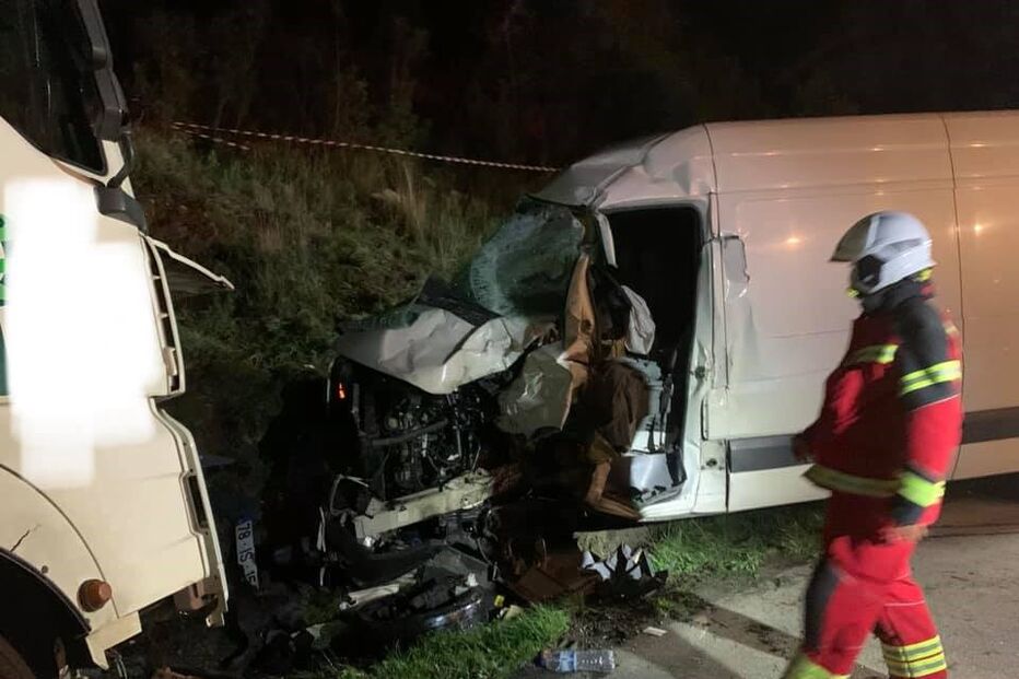 Acidente com cinco carros corta circulação no IC8 em Pombal