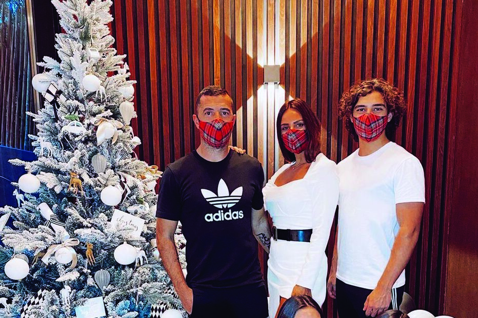 Simão Sabrosa com a família