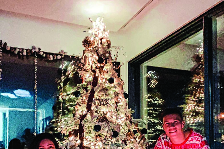 Mateus Uribe com a família