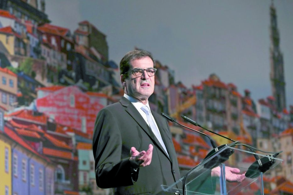 Imagem Rodapé 33657276.jpg (8260545) (Milenium)