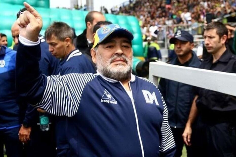 2020-12-23_08_33_27 maradona.jpg