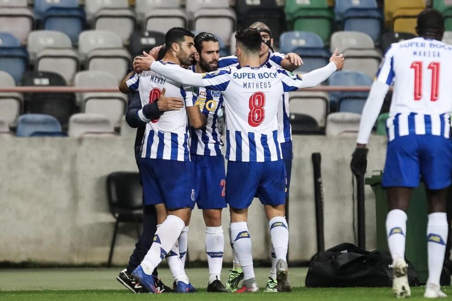 FC Porto e Benfica em 'Super-Clássico'