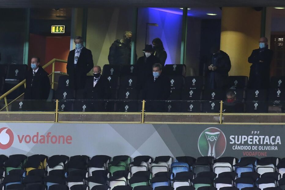 FC Porto e Benfica em 'Super-Clássico'	