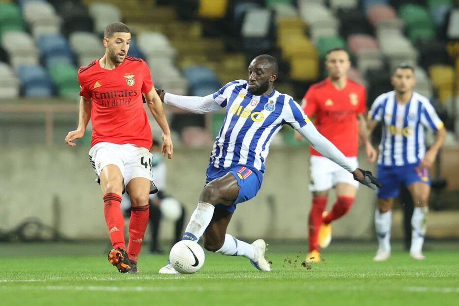 FC Porto e Benfica em 'Super-Clássico'	