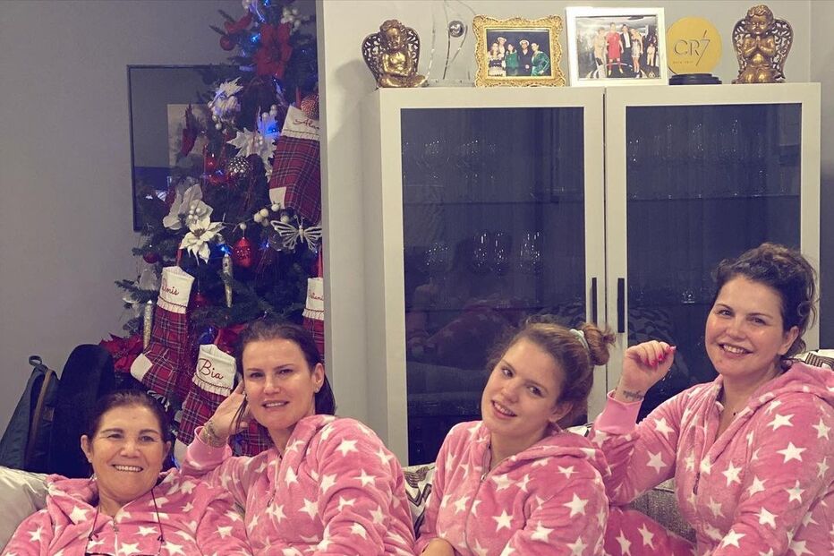 A família Aveiro na Madeira.jpg