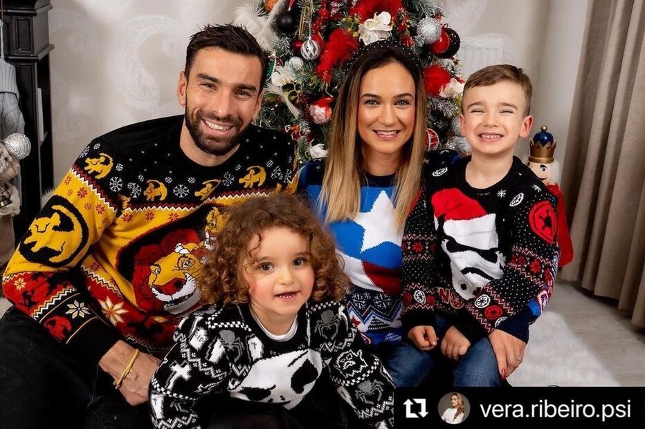 Rui Patrício, Vera Ribeiro e os filhos.jpg