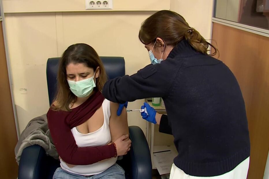 Início do plano de vacinação contra o Covid-19 no Hospital Curry Cabral