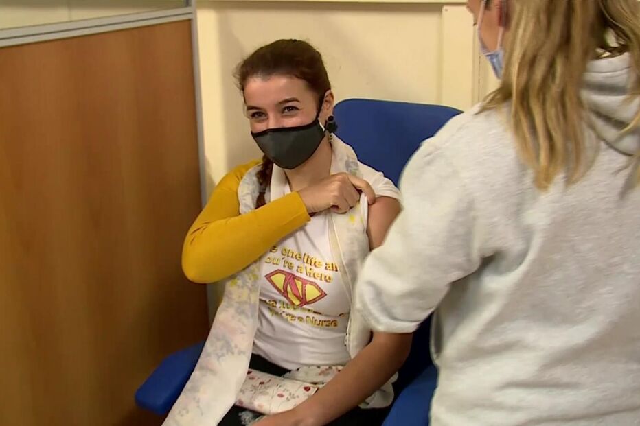 Início do plano de vacinação contra o Covid-19 no Hospital Curry Cabral