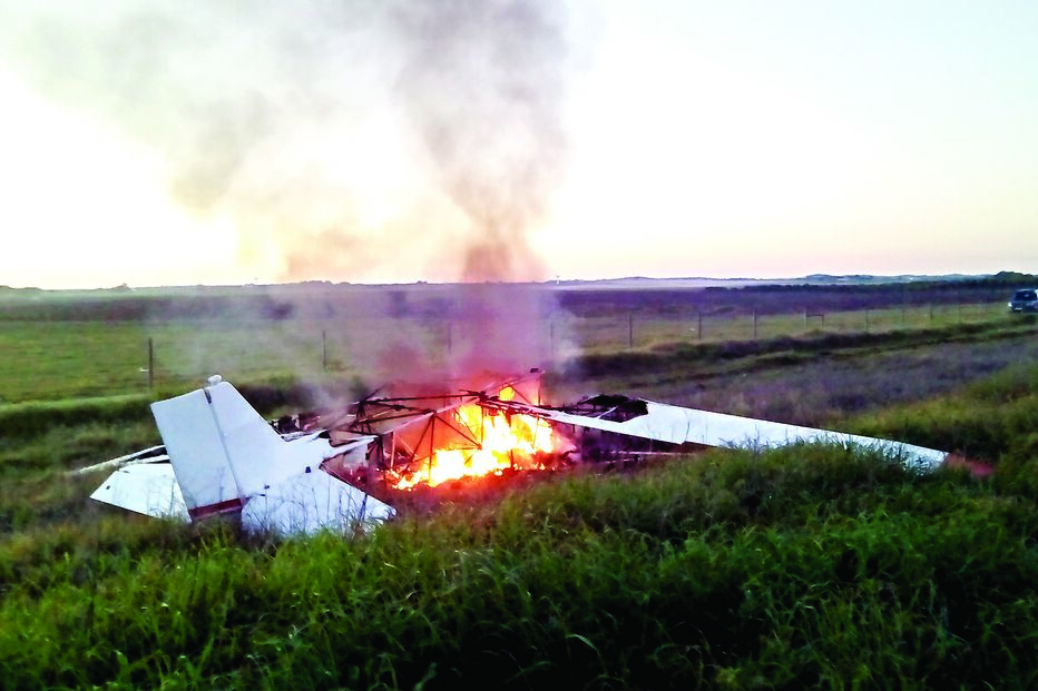Aeronave incendiou-se após embate violento no solo  