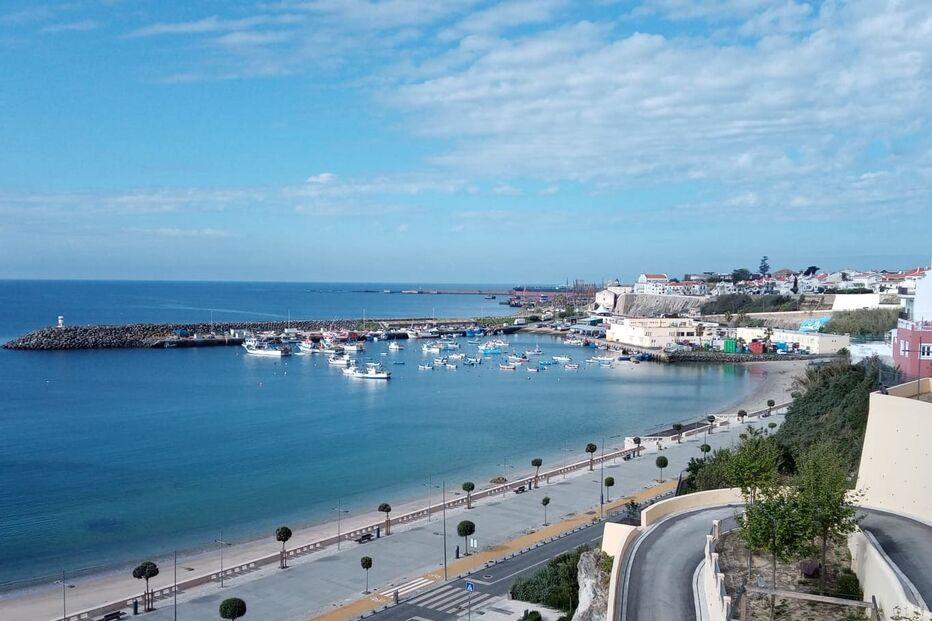 Sines recebe 2021 com artistas locais em espetáculo online