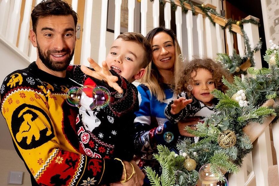 Rui Patrício em Wolverhampton com a mulher e os dois filhos