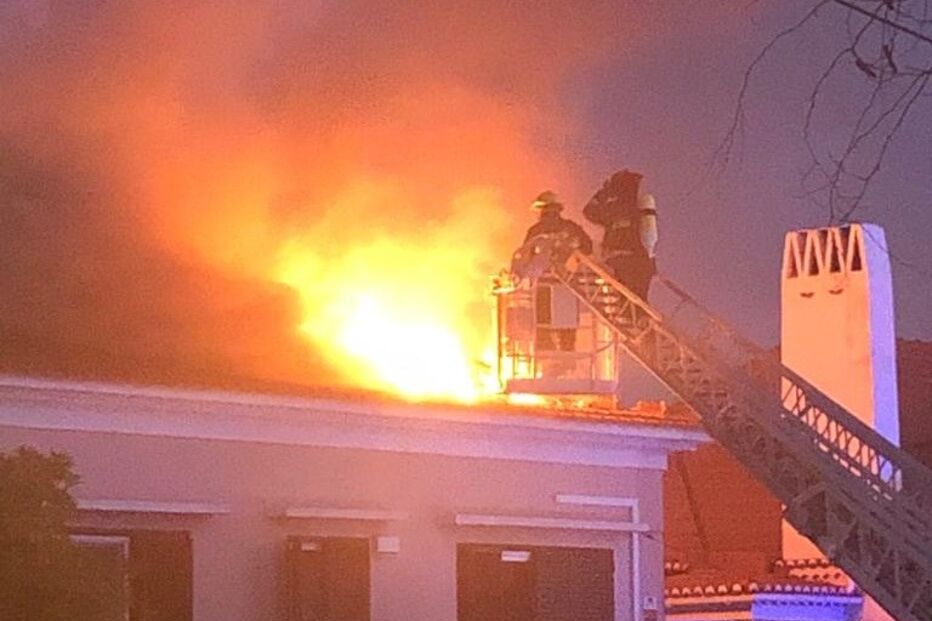 Fogo deflagrou na casa do ex-ministro Nuno Crato em Oeiras	