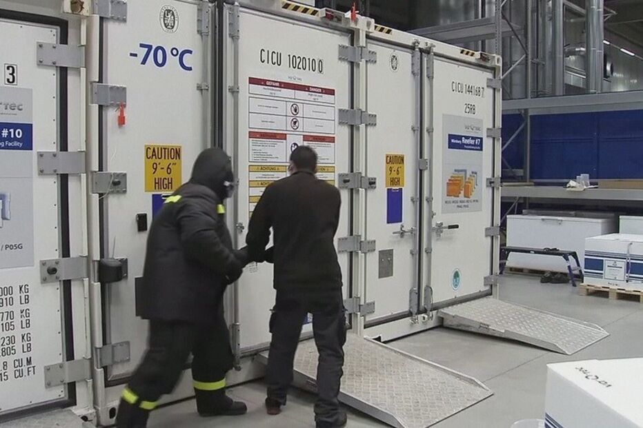 Vacinas contra a Covid-19 chegam aos Açores e Madeira 