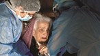 Mulher portuguesa vacinada contra a Covid-19 aos 111 anos
