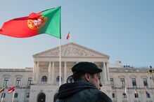 Cerca de 100 pessoas manifestaram-se sem máscara ou distanciamento em Lisboa