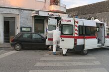 Pai e filho encontrados mortos em prédio na Damaia estavam infetados com Covid-19