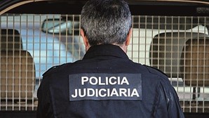 Detida dupla que roubou e sequestrou homem dentro de casa em Sintra