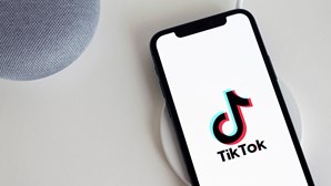 Rússia multa TikTok em cerca de 29 mil euros por não eliminar conteúdos proibidos