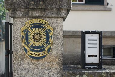 Incendeia casa de família por vingança em São João da Pesqueira