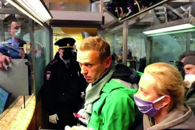 Alexei Navalny foi detido ao apresentar o passaporte no Aeroporto de Sheremetyevo, em Moscovo