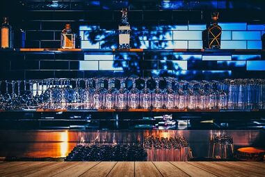 Bar xx