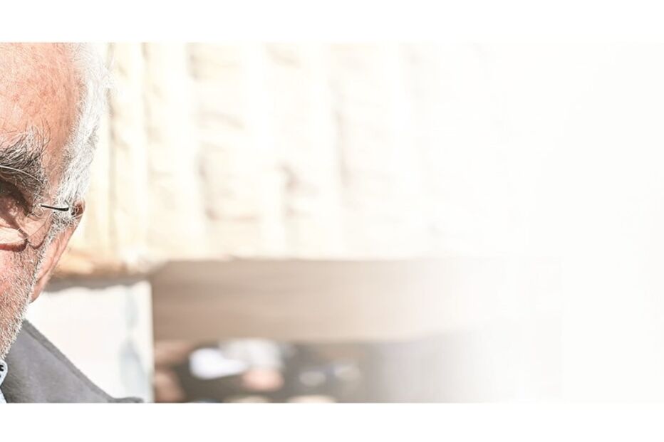 Imagem COR - JORNAL 15 169-P24-25-Correio da Manha copy.jpg (8433890) (Milenium)