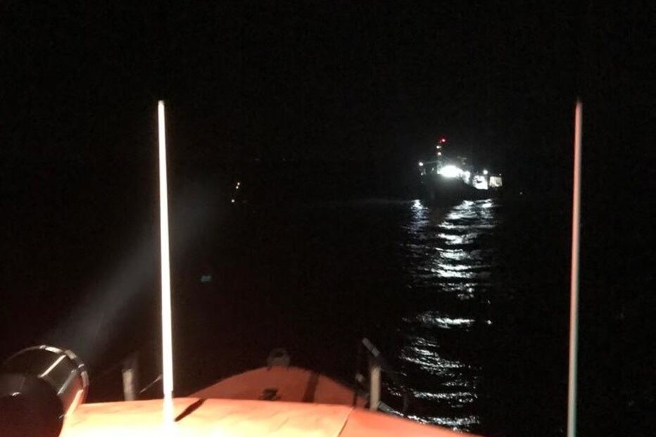 Embarcação naufragou ao largo de Viana do Castelo